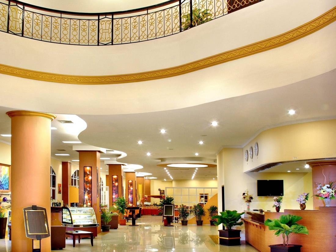 Aston Niu Manokwari Hotel & Conference Center Exterior photo